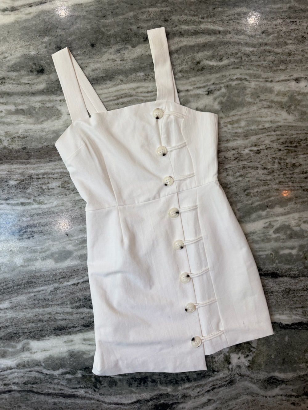 Finders Keepers Mila Ivory Button-Front Mini Dress
Size 4 - Picture 2 of 9